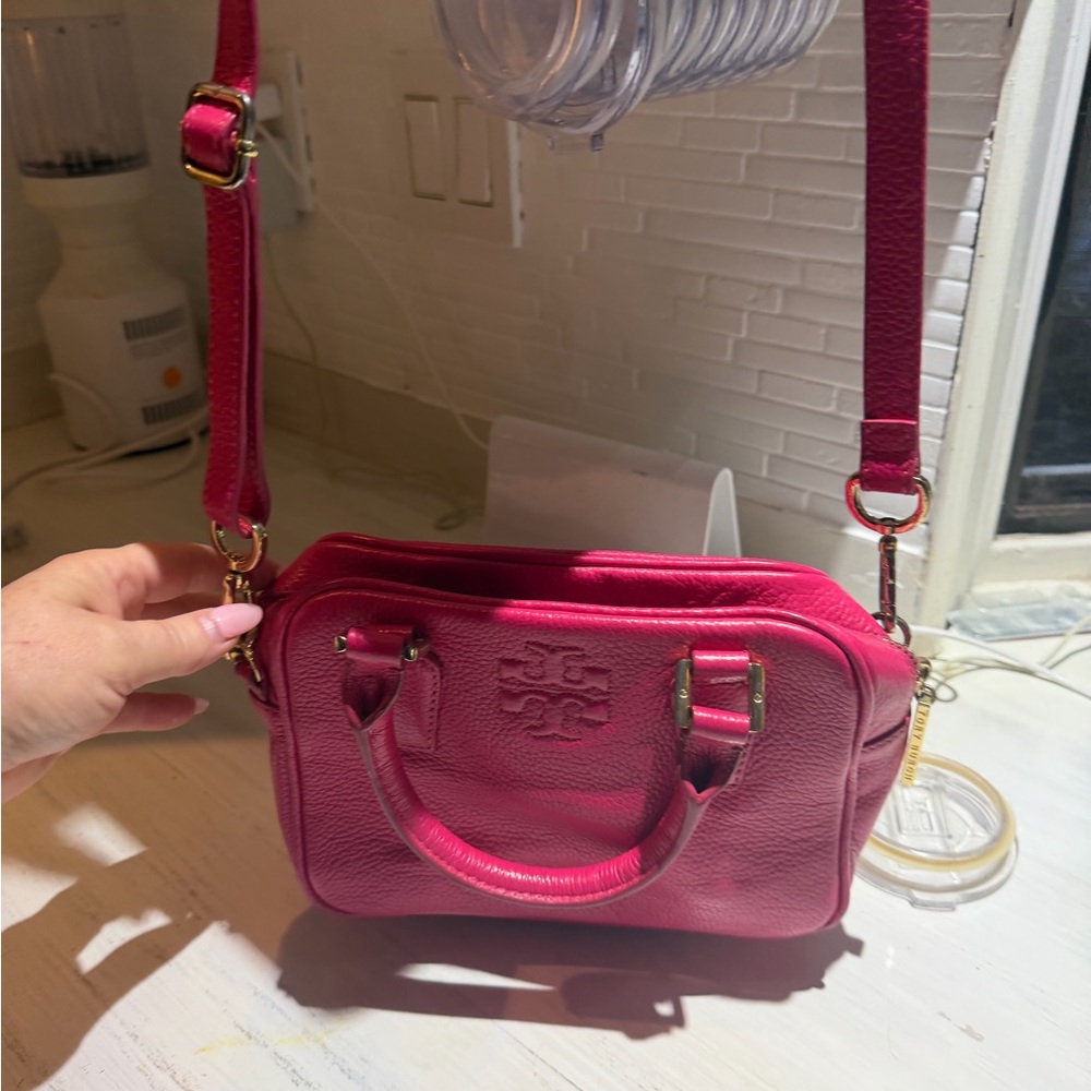 Tory Burch fuchsia pink Leather Crossbody Bag - Picture 3 of 5